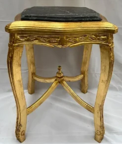 Casa Padrino Barock Beistelltisch Antik Gold / Schwarz - Handgefertigter Antik Stil Massivholz Tisch mit Marmorplatte - Antik Stil Möbel - Barock Möbel