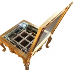 Casa Padrino Barock Couchtisch Gold verspiegelt mit aufklappbarem Glasdeckel 67 x 67 cm - Repräsentativer Wohnzimmertisch in Antik-Optik