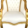 Casa Padrino Barock Damen Salon Sessel Weiß Kunstleder / Gold - Salon Möbel