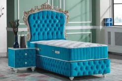 Casa Padrino Barock Einzelbett Türkis / Weiß / Antik Gold - Prunkvolles Samt Bett mit Glitzersteinen und Matratze