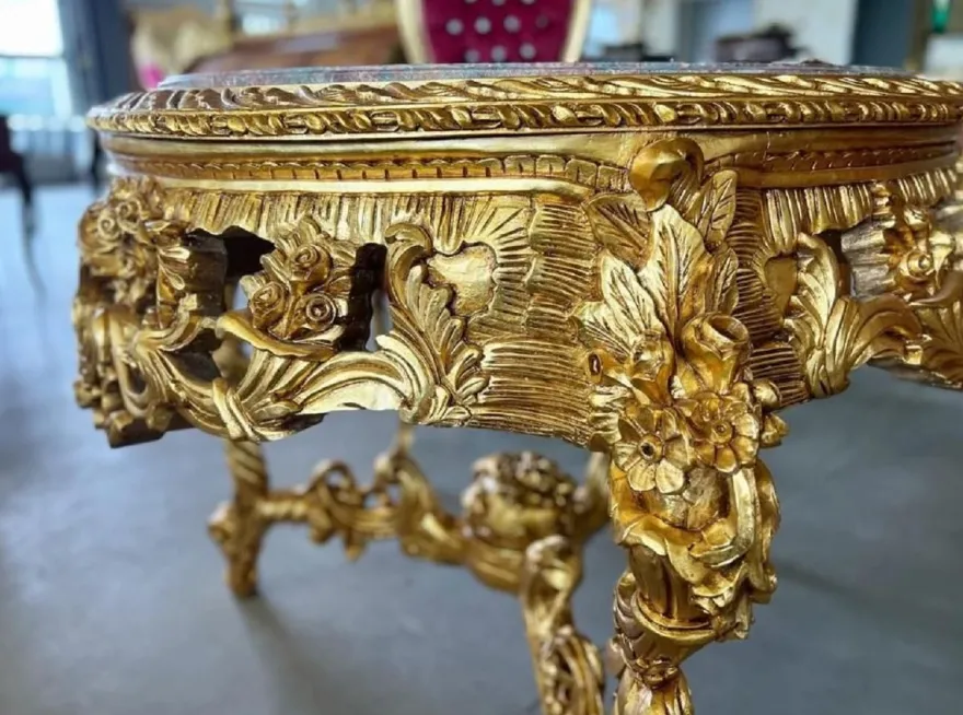 Casa Padrino Barock Esstisch Gold / Grau-Braun - Runder Massivholz Esszimmertisch mit Marmorplatte - Esszimmer Möbel im Barockstil - Barock Möbel - Edel & Prunkvoll