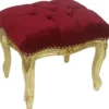 Casa Padrino Barock Fußhocker Bordeauxrot / Gold 45 x 40 x H. 35 cm - Handgefertigter Barock Hocker mit Glitzersteinen - Barockstil Möbel