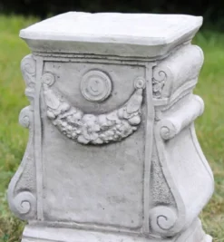 Casa Padrino Barock Garten Deko Säule Grau H. 41 cm - Antik Stil Stein Säule - Prunkvolle Gartensäule - Barock Garten & Terrassen Deko Accessoires - Gartendeko im Barockstil