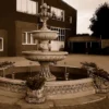 Casa Padrino Barock Garten Deko Springbrunnen Grau Ø 545 x H. 280 cm - Prunkvoller Gartenbrunnen im Barockstil - Stein Brunnen mit Umrandung - Barock Garten & Terrassen Deko Accessoires