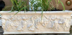 Casa Padrino Barock Garten Deko Blumentopf Weiß 51 x 17 x H. 17 cm - Prunkvoller rechteckiger Pflanzentopf im Barockstil - Barock Garten & Terrassen Deko Accessoires