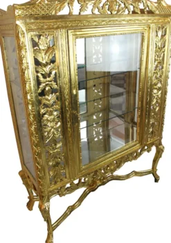 Casa Padrino Barock Glas Vitrine Gold H155 x 116 x 41.5 cm Barockvitrine Vitrinenschrank Möbel