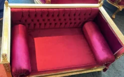Casa Padrino Barock Hundebett Lila / Gold - Handgefertigtes Antik Stil Hundebett - Prunkvolle Hunde Möbel im Barockstil - Antik Stil Tiermöbel - Barock Tiermöbel