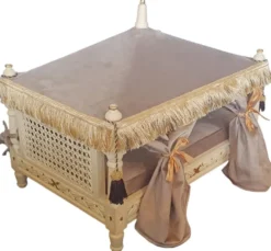Casa Padrino Barock Hundebett Grau / Creme / Gold - Handgefertigtes Antik Stil Hundebett - Prunkvolle Hunde Möbel im Barockstil - Antik Stil Tiermöbel - Barock Tiermöbel