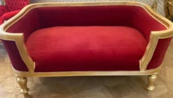 Casa Padrino Barock Hundebett & Katzenbett Bordeauxrot / Gold - Handgefertigtes Hunde & Katzen Sofa im Barockstil - Barock Hunde & Katzen Möbel - Barock Tiermöbel