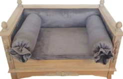 Casa Padrino Barock Hundebett Grau / Naturfarben - Prunkvolles Antik Stil Hundebett - Handgefertigte Hunde Möbel im Barockstil - Antik Stil Tiermöbel - Barock Tiermöbel