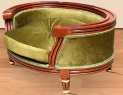 Casa Padrino Barock Hundebett Royal Grün / Braun / Gold - Barock Hundemöbel - Barock Tiermöbel - Möbel im Barockstil
