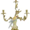 Casa Padrino Barock Kerzenständer Messing / Porzellan Papagei im italienischen Stil H62 cm - Antik Stil Kerzenhalter Vogel