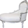 Casa Padrino Barock Kinder Chaiselongue Weiß Lederoptik Silber, Höhe 93 cm, Breite 101 cm, Tiefe 51 cm - Barock Möbel
