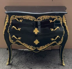 Casa Padrino Barock Kommode mit 3 Schubladen in Schwarz und Gold, 105 x 46 x 80 cm