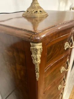 Casa Padrino Barock Kommode mit 7 Schubladen Braun / Gold - Handgefertigter Massivholz Schrank im Barockstil - Wohnzimmer Möbel im Barockstil - Barock Möbel - Barock Einrichtung