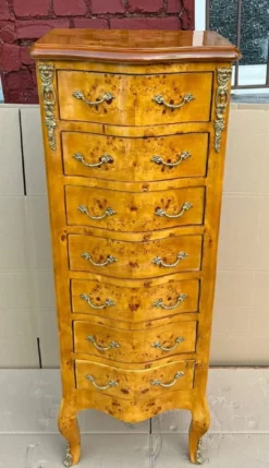 Casa Padrino Barock Kommode Vogelaugen Ahorn - Handgefertigter Barockstil Massivholz Schrank im mit 7 Schubladen - Wohnzimmer Möbel im Barockstil - Barock Möbel - Barock Einrichtung