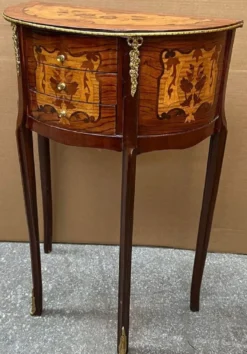 Casa Padrino Barock Nachtkommode Braun Intarsien / Gold - Handgefertigte Barockstil Kommode mit 3 Schubladen - Barock Möbel - Schlafzimmer Möbel im Barockstil - Edel & Prunkvoll