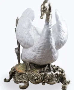 Casa Padrino Barock Porzellan Deko Figur Schwan Weiß / Bronze 20 x 18 x H. 24 cm