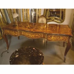 Casa Padrino Barock Schreibtisch mit 3 Schubladen Braun Intarsien 200 cm - Barock Büro Möbel - Prunkvolle Barockstil Möbel