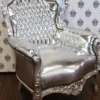 Casa Padrino Barock Sessel King im Antik Stil, Silber / Silber, Kunstleder, 120 x 85 x 85 cm