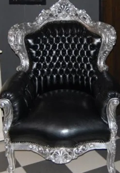 Casa Padrino Barock Sessel King im Antik Stil, Schwarz / Silber Lederoptik, 85 x 85 x H. 120 cm