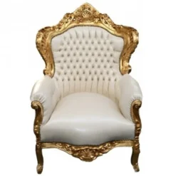 Casa Padrino Barock Sessel King in Creme und Gold, Sessel in Lederoptik, Höhe 120 cm, Breite 85 cm, Tiefe 85 cm