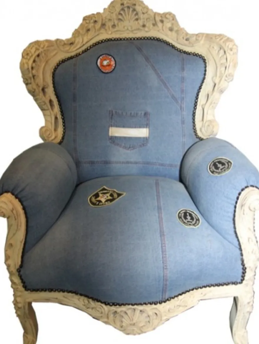Casa Padrino Barock Sessel King im Jeans Style / Antik Creme - 120 x 85 x 85 cm - Handgefertigtes Luxus Möbelstück