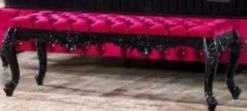 Casa Padrino Barock Sitzbank Pink / Schwarz - Gepolsterte Massivholz Bank mit edlem Samtstoff - Handgefertigte Barock Möbel - Edel & Prunkvoll