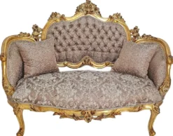 Casa Padrino Barock Sofa Braun / Antik Gold - Prunkvolles Wohnzimmer Sofa im Barockstil - Wohnzimmer Möbel im Barockstil - Barock Möbel - Barock Einrichtung