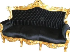 Casa Padrino Barock Sofa Master im antik Stil, Bezug Samt Schwarz, Holzgestell Gold, 210 x 90 x 135 cm