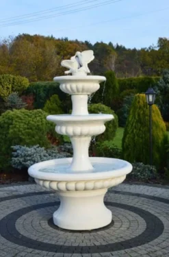 Casa Padrino Barock Springbrunnen mit 2 dekorativen Tauben Weiß Ø 120 x H. 186 cm - Prunkvoller Gartenbrunnen im Barockstil - Runder Gartendeko Stein Brunnen - Barock Garten Deko Accessoires
