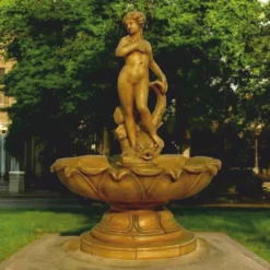 Casa Padrino Barock Springbrunnen Antik Beige Ø 145 x H. 210 cm - Prunkvoller Gartenbrunnen