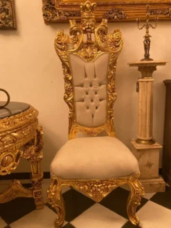 Casa Padrino Barock Thron Stuhl Creme / Gold - Handgefertigter Hochlehn Esszimmer Stuhl mit Samtstoff und Glitzersteinen - Barock Esszimmer Möbel