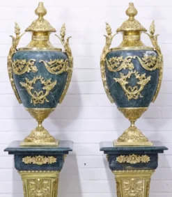 Casa Padrino Barock Vasen mit Marmor Säulen Set Blau / Gold 30 x 30 x H. 180 cm