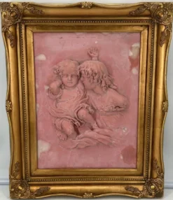 Casa Padrino Barock Wandrelief Rosa / Gold 44,5 x H. 55 cm - Antik Stil Wand Deko Stein Relief mit Prunk Rahmen - Deko Accessoires im Barockstil - Barock Wanddeko