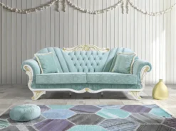 Casa Padrino Barock Wohnzimmer Sofa mit Glitzersteinen Hellgrün / Weiß / Gold 235 x 87 x H. 102 cm - Edle Wohnzimmer Möbel im Barockstil