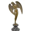 Casa Padrino Bronze Skulptur Geflügelte Frau Bronzefarben / Schwarz 20 x 32,7 x H. 63,9 cm - Bronzefigur mit Marmorsockel - Luxus Deko