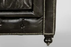 Casa Padrino Chesterfield Luxus Echtleder Sessel im Vintage Design, Farbe Ebony, Breite 123 cm