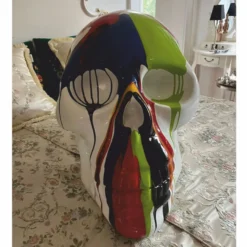Casa Padrino Deko Skulptur Totenkopf Weiß / Bunt H. 66 cm - Deko Accessoires
