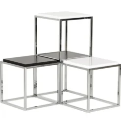 Casa Padrino Designer Beistelltisch in Schwarz und Chrom, quadratisch 42 x 42 x 44 cm