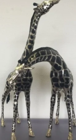 Casa Padrino Giraffen Bronzefiguren Set Silber / Schwarz 40 x 9 x H. 52 cm - Luxus Qualität