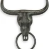 Casa Padrino Gusseisen Wandhandtuchhalter Stierschädel mit Ring Schwarz 19,6 cm - Handtuchhalter - Badezimmer Accessoires