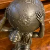 Casa Padrino Jugendstil Bronze Skulptur Mann mit Kugel Bronze / Schwarz 14 x 14 x H. 33 cm - Bronzefigur - Dekofigur - Schreibtisch Deko - Deko Accessoires - Luxus Deko