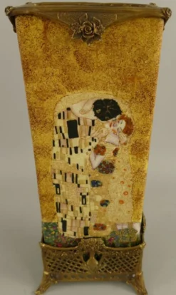 Casa Padrino Jugendstil Deko Vase Mehrfarbig / Messing 15 x 10 x H. 34 cm - Porzellan Blumenvase - Barock & Jugendstil Deko Accessoires