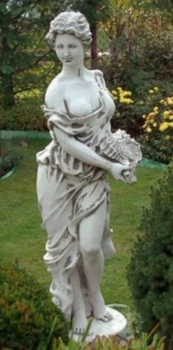 Casa Padrino Jugendstil Garten Deko Skulptur Frau mit Muschel Grau 44 x 44 x H. 138 cm - Elegante Garten Deko Stein Figur - Barock & Jugendstil Garten Deko Accessoires