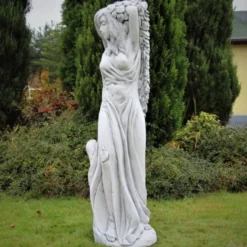 Casa Padrino Jugendstil Garten Deko Skulptur Dame Grau 40 x 40 x H. 140 cm - Elegante Garten Deko Stein Figur - Barock & Jugendstil Garten Deko Accessoires