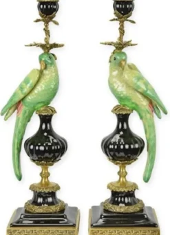 Casa Padrino Jugendstil Kerzenhalter Set Papageien Grün / Schwarz / Messing 16,1 x 12,8 x H. 48 cm - Porzellan Kerzenständer - Hotel & Restaurant Accessoires - Barock & Jugendstil Deko Accessoires