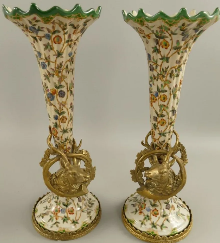Casa Padrino Jugendstil Porzellan Vasen Set Creme / Mehrfarbig / Messing Ø 12 x H. 34 cm - Barock & Jugendstil Deko Accessoires