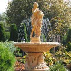 Casa Padrino Jugendstil Springbrunnen Frau mit Krug Beige Ø 155 x H. 218 cm - Prunkvoller Gartenbrunnen - Gartendeko Brunnen - Barock & Jugendstil Garten Deko Accessoires