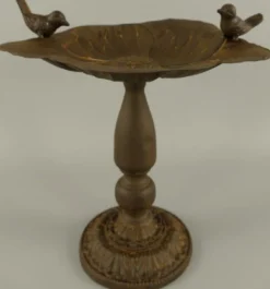 Casa Padrino Jugendstil Vogeltränk mit 2 dekorativen Vögelchen Antik Braun 27 x 27 x H. 28 cm - Kleines Metall Vogelbad - Gartendeko